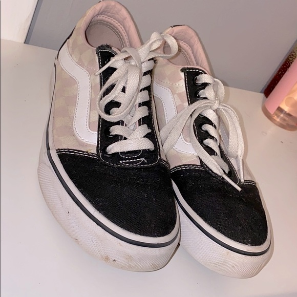 Old Skool black, pink and white vans - Picture 2 of 2